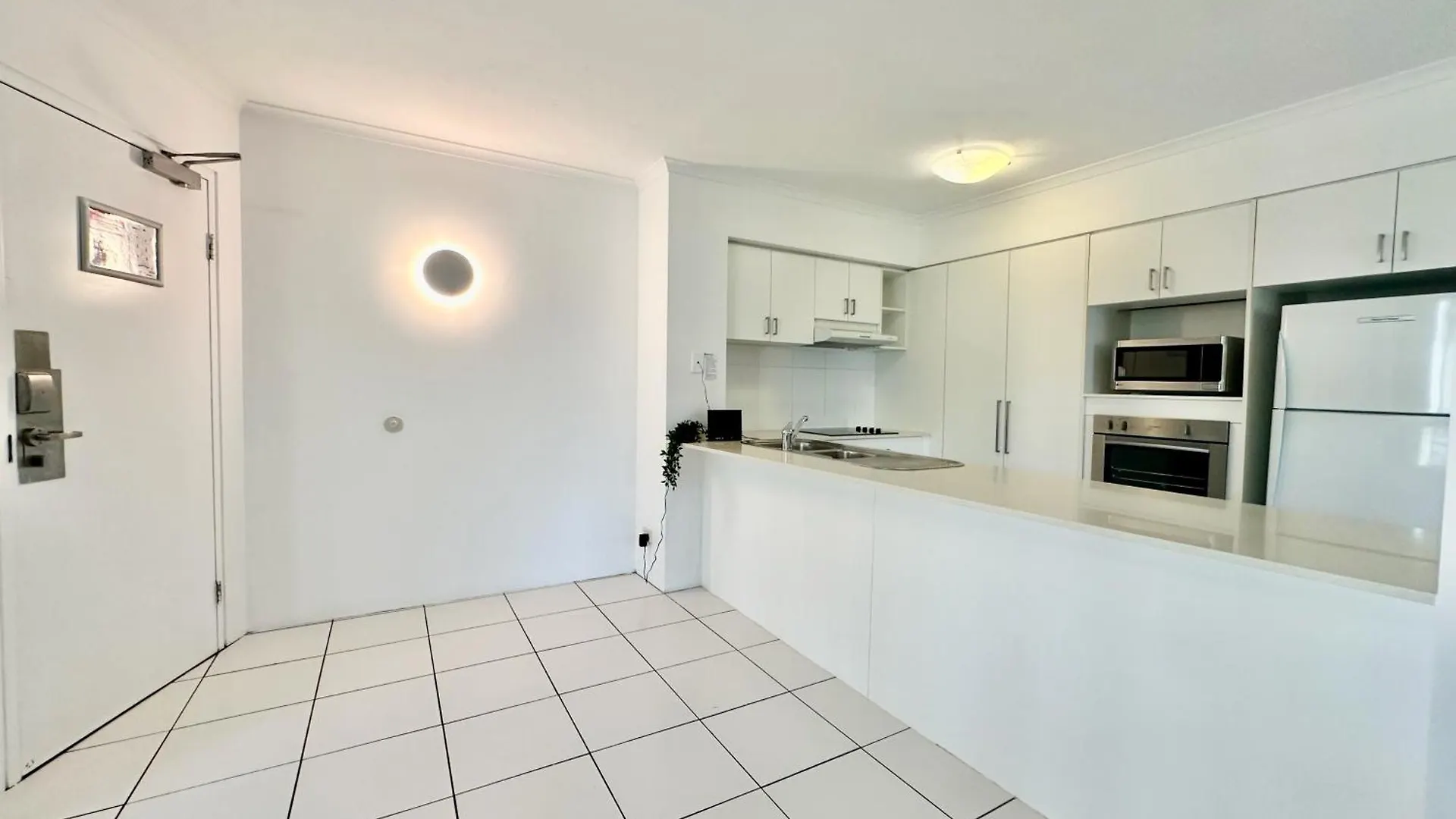Апартаменты Diamond Beach 116 Голд-Кост
